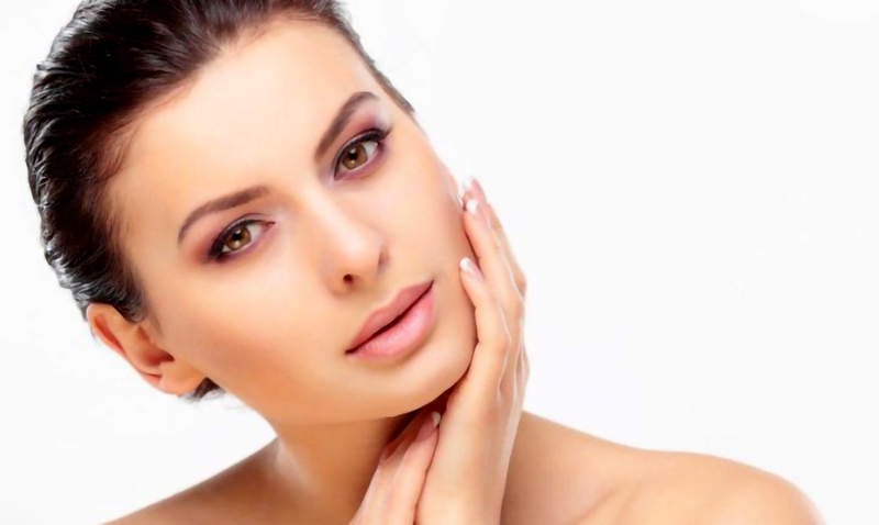 Tình trạng lõm thái dương là một trong những yếu tố quyết định chi phí độn thái dương