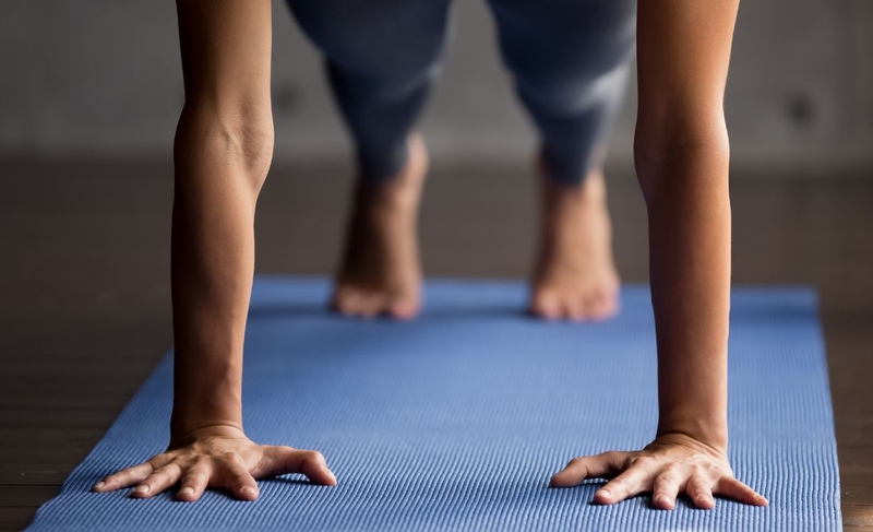 Hướng dẫn cách tập tư thế plank chuẩn không phải ai cũng biết 1