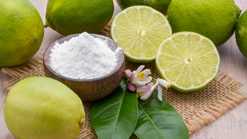 Có thể trộn một lượng nhỏ nước cốt chanh với baking soda để đánh răng