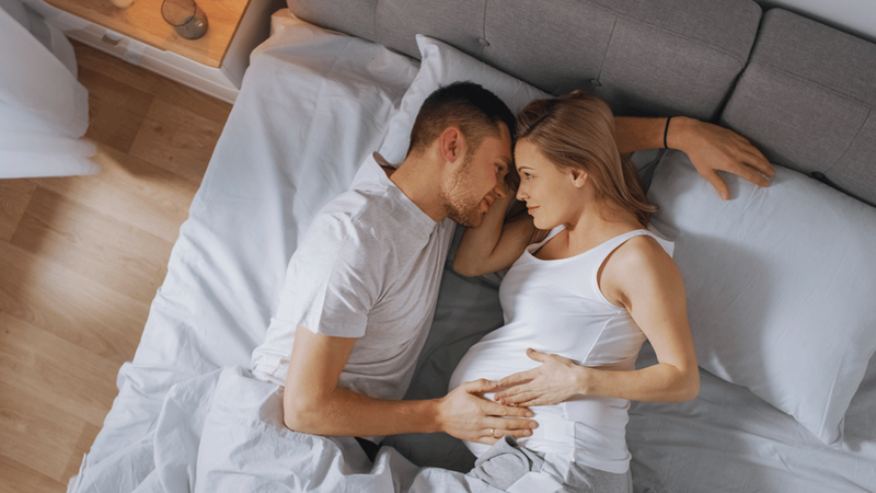 Quan hệ khi mang thai tháng cuối có được không? Cần lưu ý điều gì? 1