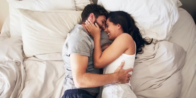 Quan hệ nhiều lần trong 1 tuần có tốt không? Tần suất quan hệ bao nhiêu là hợp lý 2