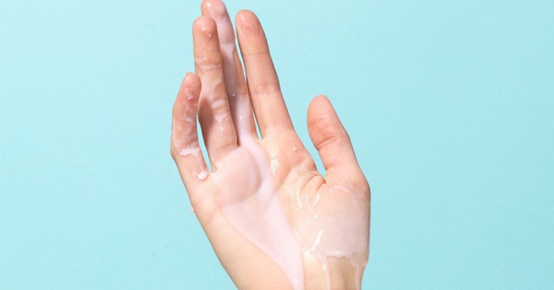 Giải đáp: "Quan hệ xong phụ nữ tiết ra chất gì?"