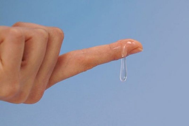 Khi quan hệ xong phụ nữ tiết ra khí hư là điều bình thường