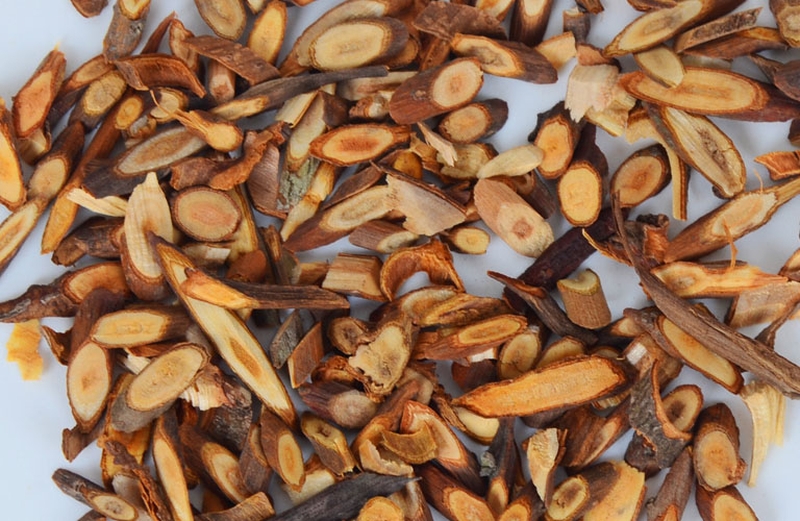 cac-vi-thuoc-tan-phong-han-am-khi-huyet-tu-que-2