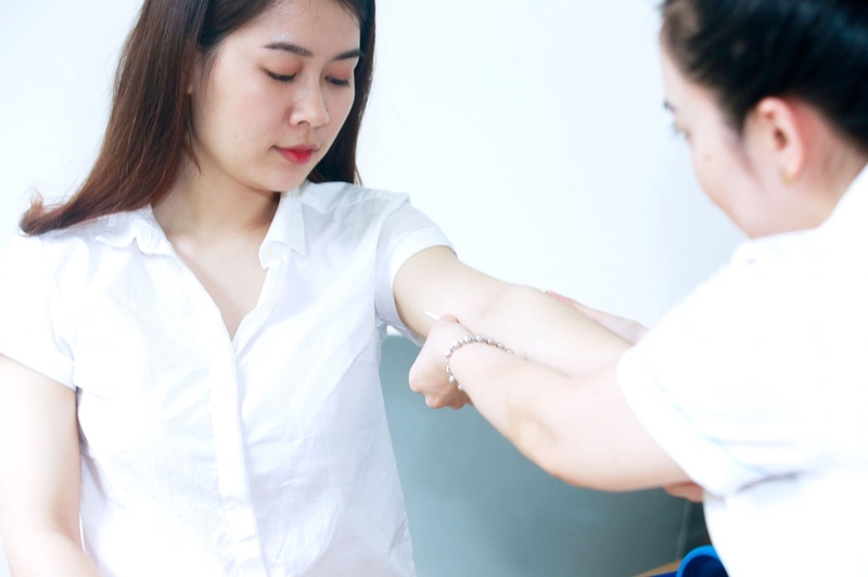 Giá tiền khi thực hiện cấy que tránh thai