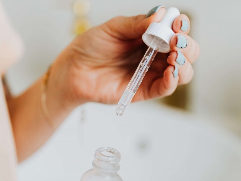 Quên đóng nắp serum có sao không? Cách bảo quản đúng chuẩn 1