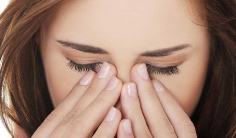 Rách giác mạc là gì?