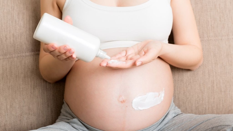 Mách các mẹ cách trị rạn da bụng khi mang thai 4
