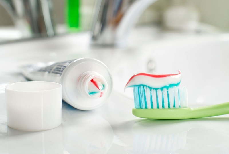 Răng ê buốt khi ăn lạnh nguyên nhân do đâu? Khắc phục như thế nào? 3