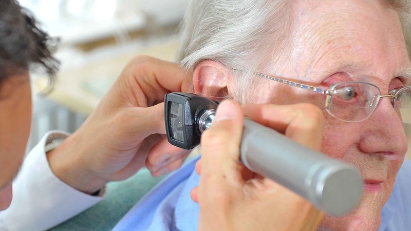 Ráy tai như thế nào là bình thường? Ráy tai ướt hay khô? 4