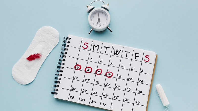 Có nhiều nguyên nhân khiến RBC thấp, trong đó bao gồm tình trạng rong kinh