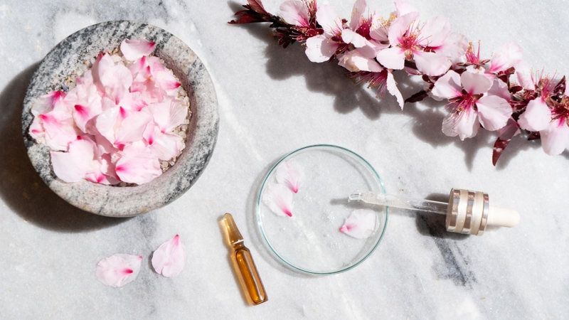 Retinol có trị thâm mụn không? Giải mã cơ chế làm sáng da từ chuyên gia da liễu 4