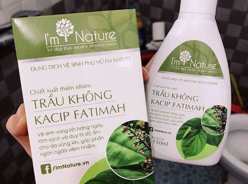 Review dung dịch vệ sinh phụ nữ trầu không I’m Nature