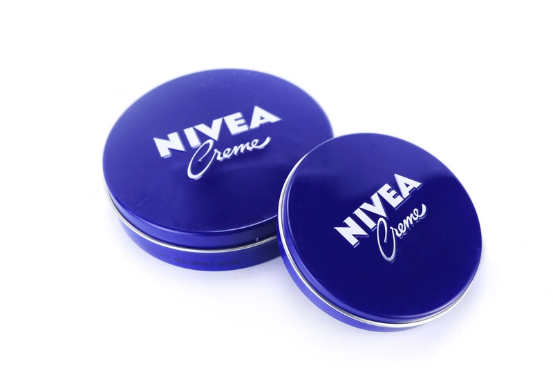 Kem dưỡng ẩm Nivea Creme là sản phẩm mà ai cũng quen thuộc, đặc biệt là những bạn có làn da khô