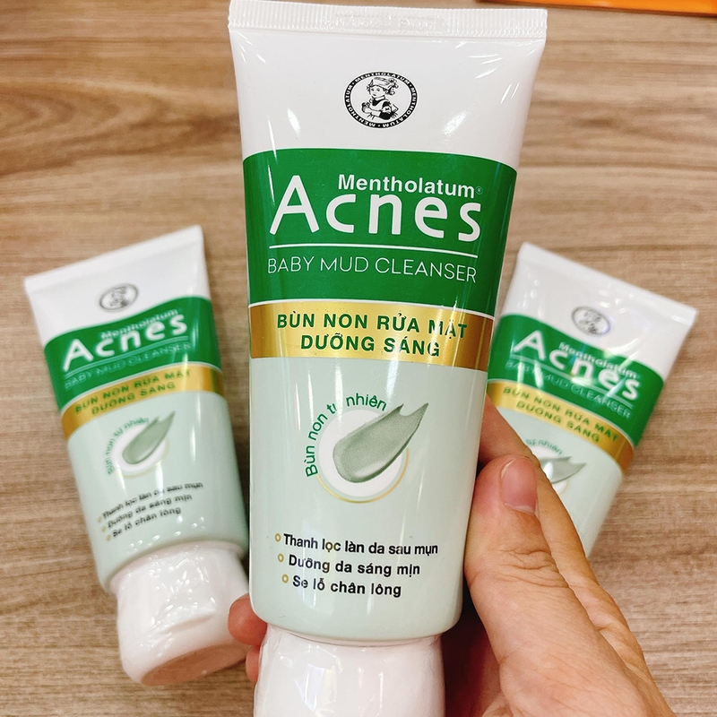 Review sữa rửa mặt acnes bùn non - Vị cứu tinh cho làn da phụ nữ 1