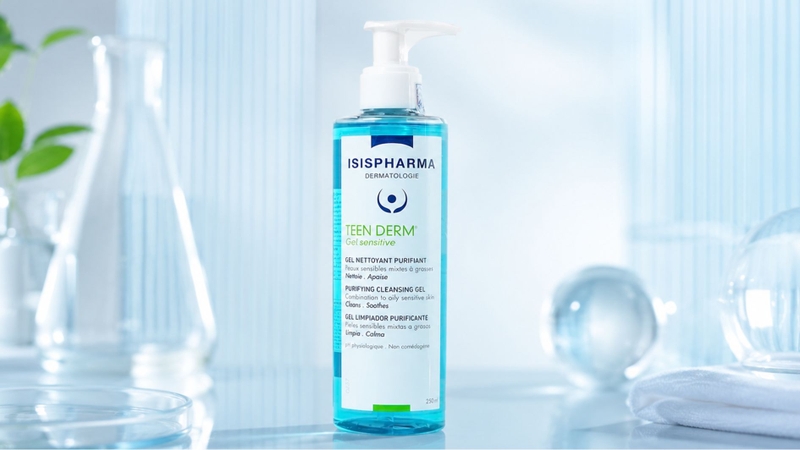 Gel rửa mặt Isis Teen Derm hỗ trợ ngăn ngừa mụn, giảm nhờn