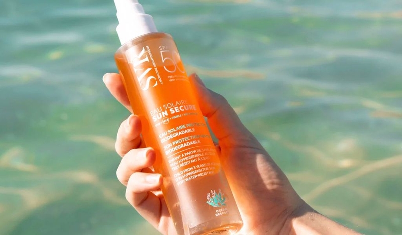 Review xịt chống nắng SVR tốt nhất hiện nay 2