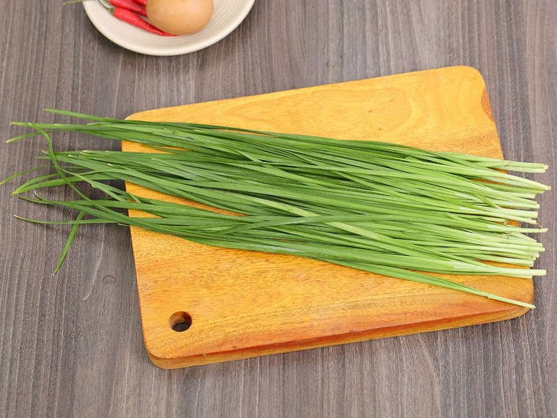 Rơ lưỡi cho trẻ sơ sinh bằng gì cho sạch?2