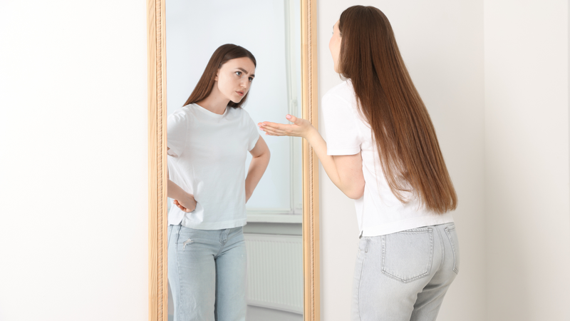 Trong giai đoạn hưng cảm, người bệnh có thể quyết định thiếu kiểm soát