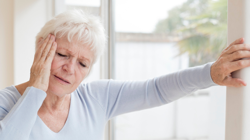 Người bệnh thường xuyên bị hoa mắt, choáng váng