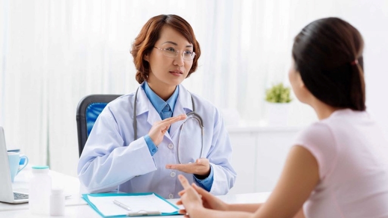 Các bạn nữ tuổi dậy thì cũng như các bà mẹ có con gái trong giai đoạn này nên chủ động có các biện pháp tích cực để phòng tránh tình trạng rong kinh