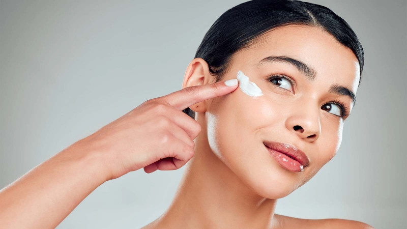 Hướng dẫn rửa mặt đúng cách với nước vo gạo 4