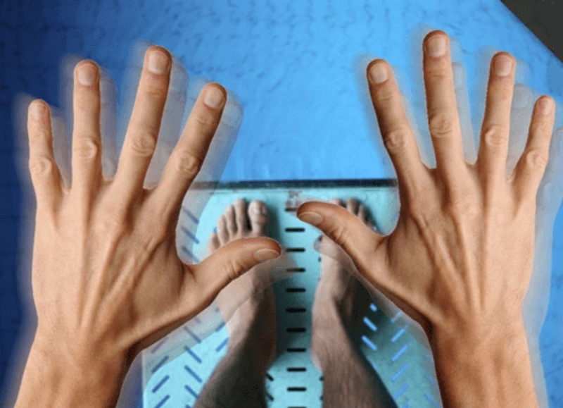 Run tay là bệnh gì? có nguy hiểm không? Cách xử trí run tay hiệu quả 2