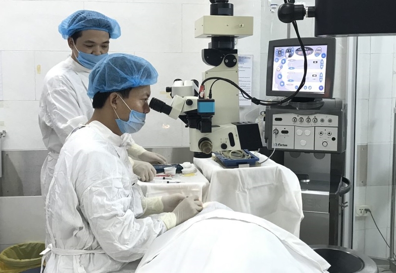 rung giật nhãn cầu bẩm sinh có chữa được không 4