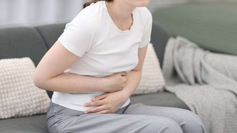 Do đảm nhiệm nhiều chức năng quan trọng, ruột già cũng dễ bị ảnh hưởng bởi nhiều bệnh lý