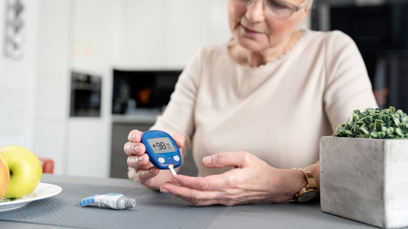 Sai lầm khi đo đường huyết tại nhà không phải ai cũng biết 1