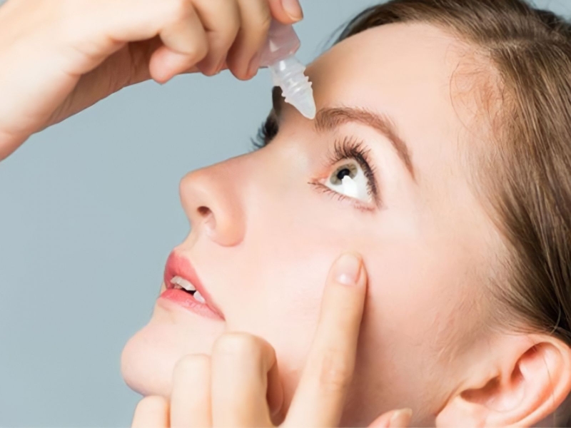 Sạn vôi ở mắt do nguyên nhân gì? Có nên sử dụng cách điều trị sạn vôi ở mắt tại nhà? 3