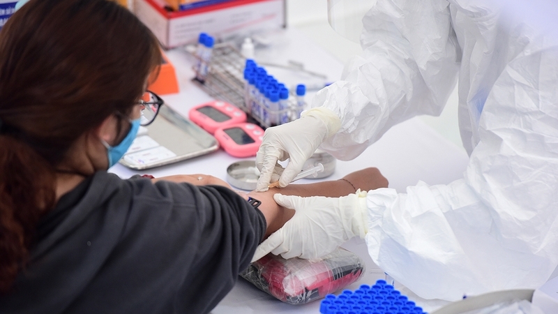 Sau khi mắc COVID-19 bao lâu thì có kháng thể? 1