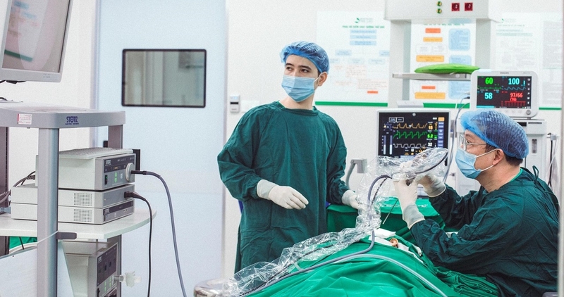 Sau khi mổ viêm tai giữa nên kiêng gì, ăn gì để nhanh hồi phục?