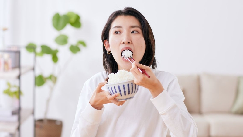 Chỉ nên ăn cơm trở lại khi có những dấu hiệu lành thương rõ ràng