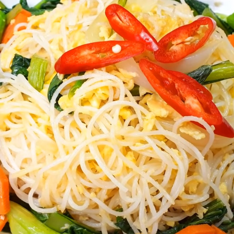 Sau khi sinh ăn bún được không? Những điều mẹ cần lưu ý khi ăn bún sau sinh 3