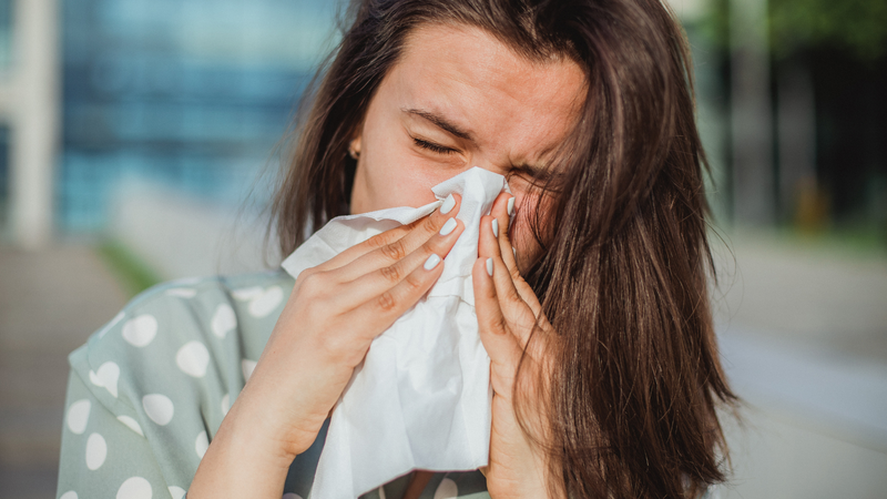 Sau nâng mũi bị chảy nước mũi do đâu? Có nguy hiểm không? 1