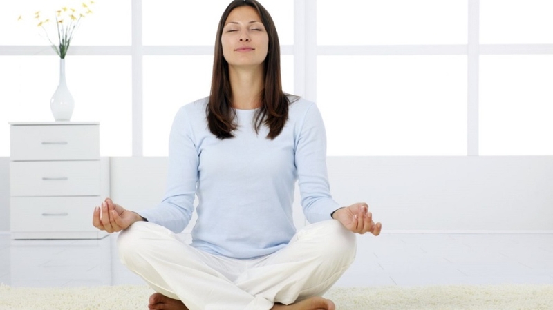 Sau sinh 1 tháng dùng kem dưỡng da được không? Những điều mẹ cần biết 4