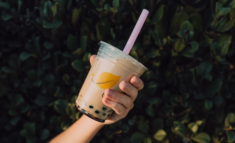 Phụ nữ sau sinh bao lâu được uống trà sữa​? Một số thức uống cần lưu ý 1