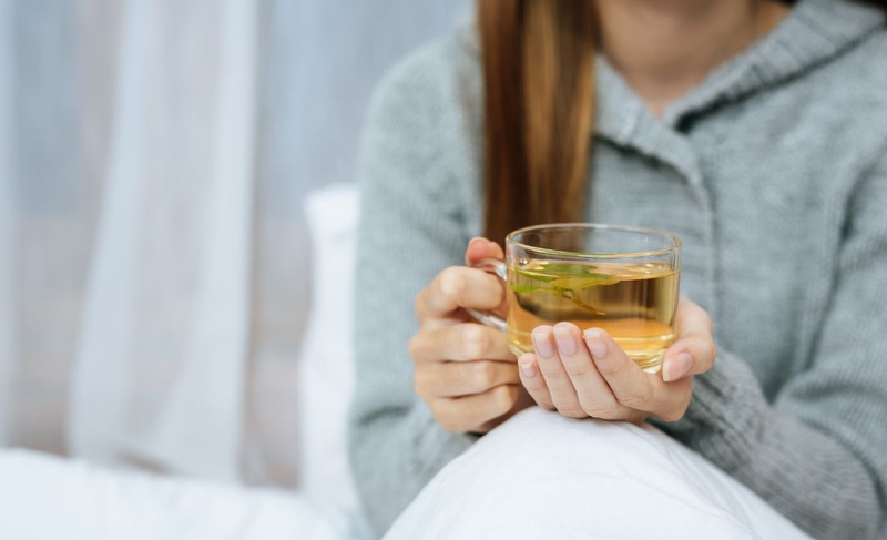 Phụ nữ sau sinh bao lâu được uống trà sữa​? Một số thức uống cần lưu ý 4