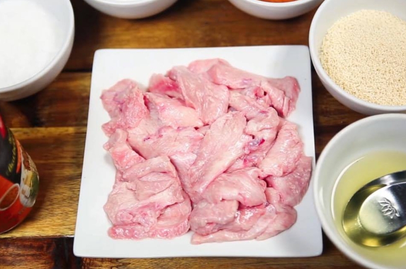 Sau sinh có được ăn nầm lợn không? Các thực phẩm nên bổ sung sau sinh 2