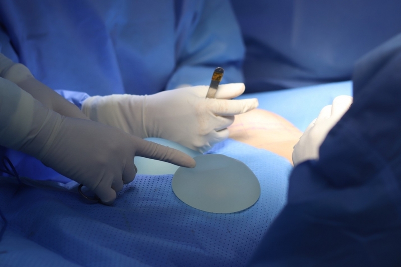 Sáu thói quen khiến vòng 1 chảy xệ bạn có đang mắc phải? 5