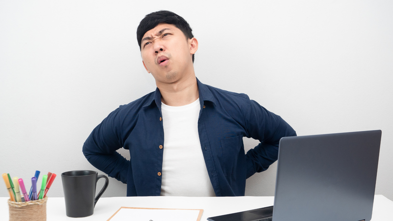 Nhiều nghiên cứu đã tìm hiểu mối liên hệ giữa việc ngồi lâu và sự ảnh hưởng lên cột sống