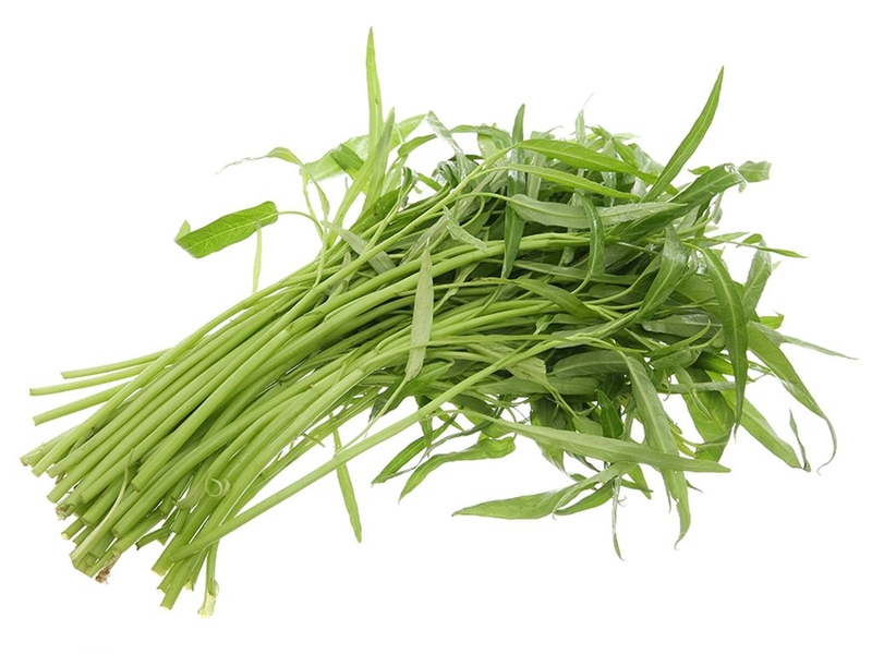 Bạn không nên ăn rau muống sau khi vi kim tảo biển để tránh để lại sẹo lồi và làm chậm quá trình lành vết thương