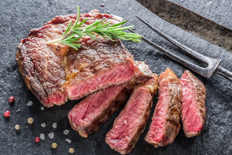 Sau xăm môi kiêng ăn gì để mau lành? 5