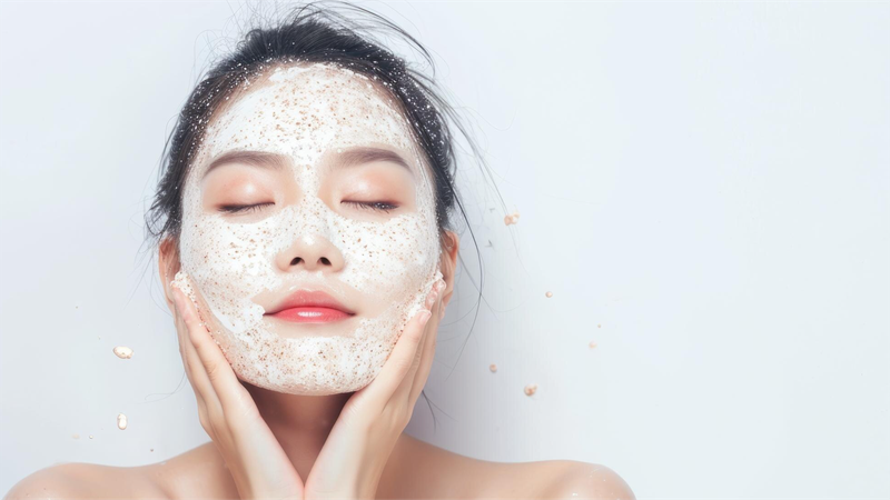 Sử dụng scrub đúng cách mang lại nhiều lợi ích thiết thực cho làn da