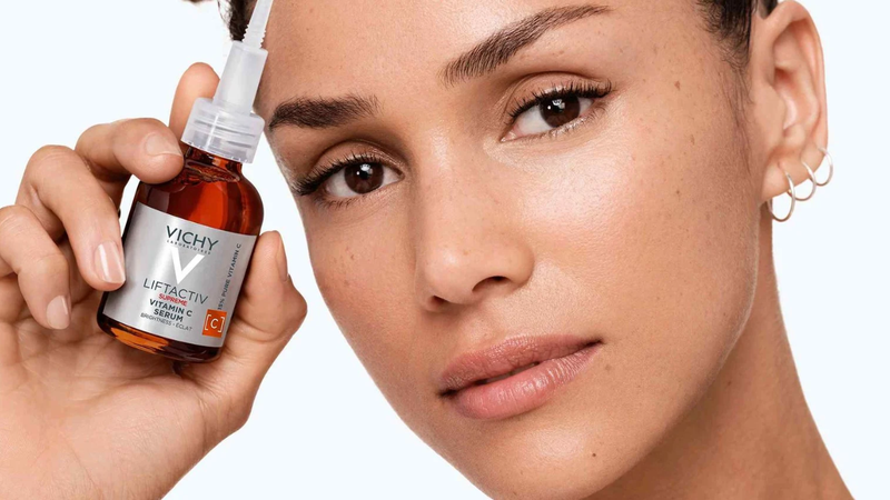 Serum Vichy Liftactiv Vitamin C giúp giảm thiểu tác động của quá trình lão hóa