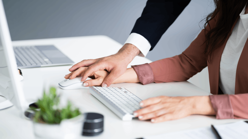 Sexual harassment là gì? Phải làm gì khi bị quấy rối tình dục (Sexual harassment)-4