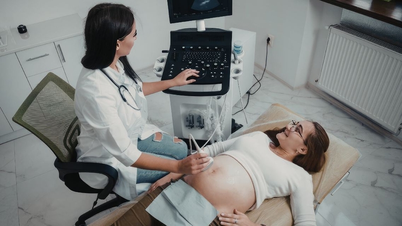 Siêu âm thai giúp theo dõi sự phát triển của em bé qua từng giai đoạn