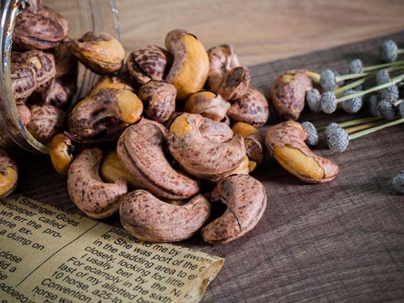 Sinh mổ ăn hạt điều được không 2