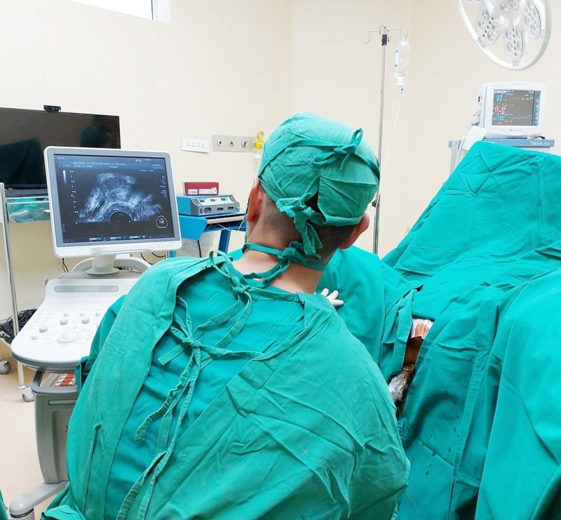 Sinh thiết tuyến tiền liệt qua hướng dẫn của siêu âm kết hợp MRI thực hiện khi nào? 3